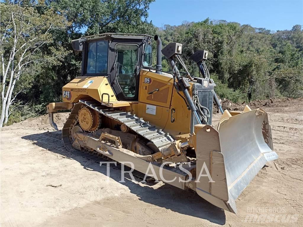 CAT D5 Bulldozer