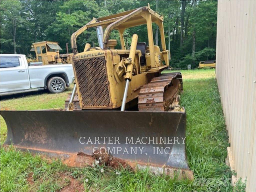 CAT D5 Bulldozer