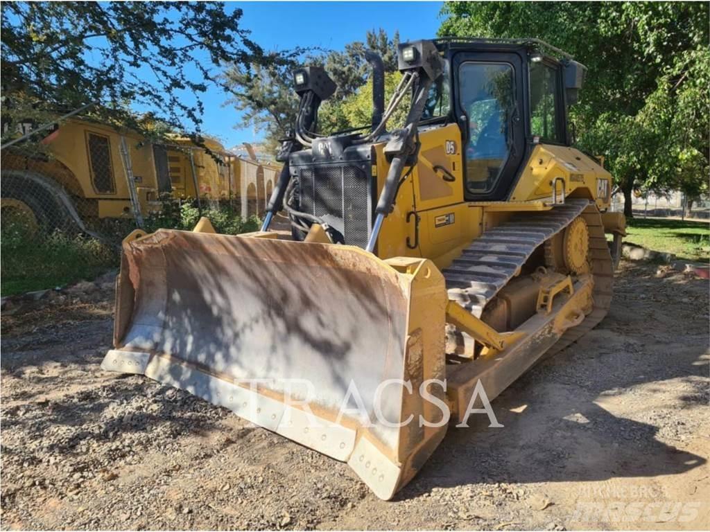 CAT D5 Bulldozer