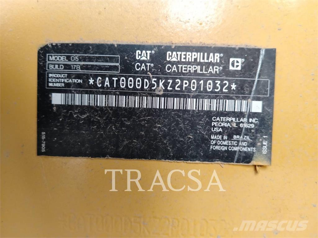 CAT D5 Bulldozer