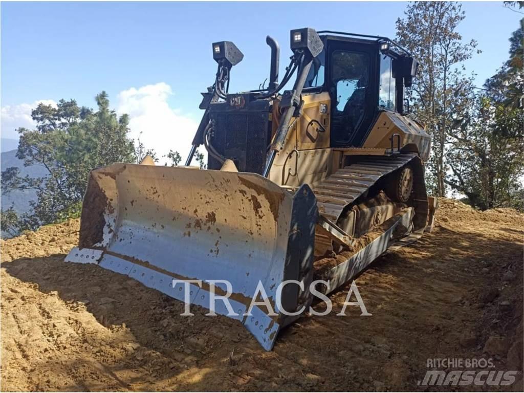 CAT D5 Bulldozer