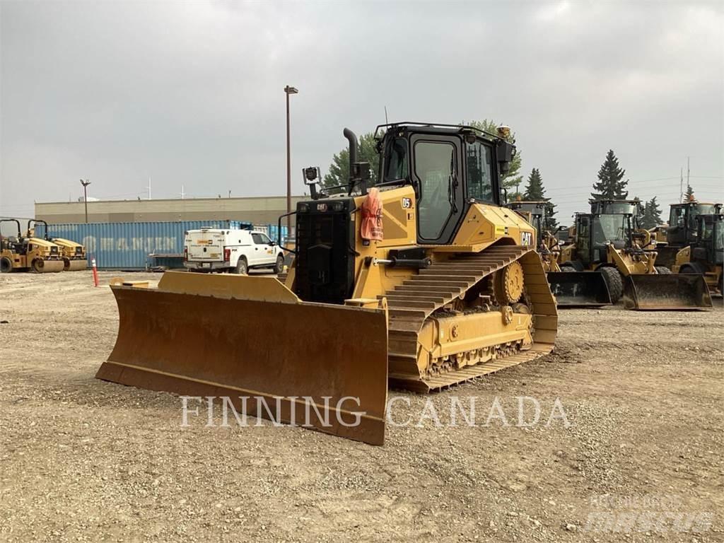 CAT D5-17 Bulldozer