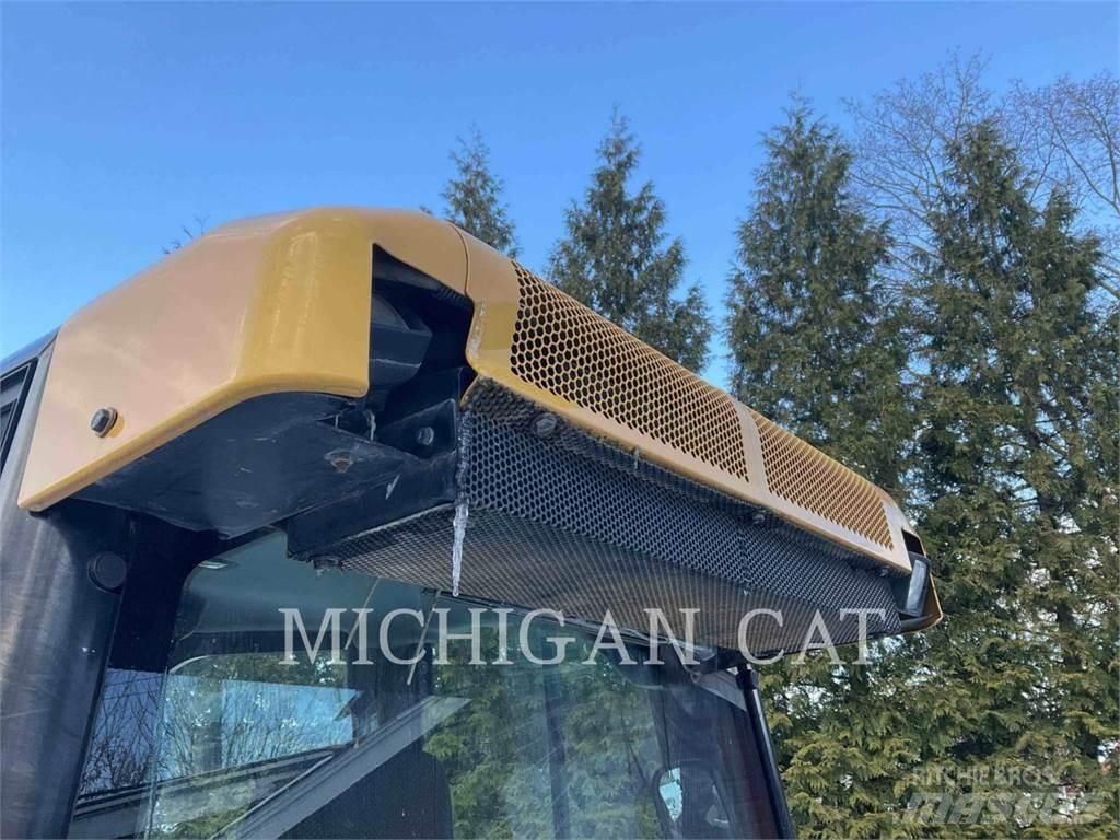 CAT D5K2X ASZ24F Bulldozer
