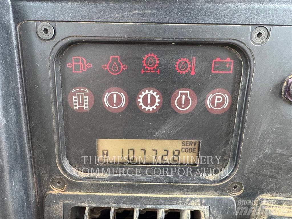 CAT D5NXL Bulldozer