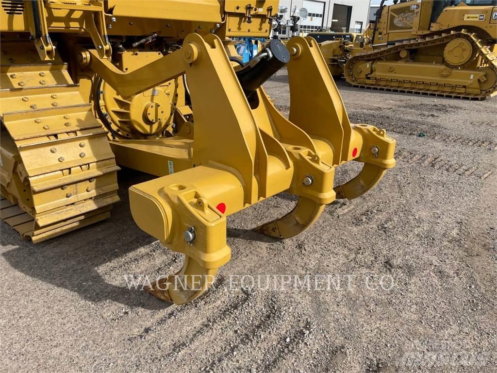 CAT D6 Bulldozer