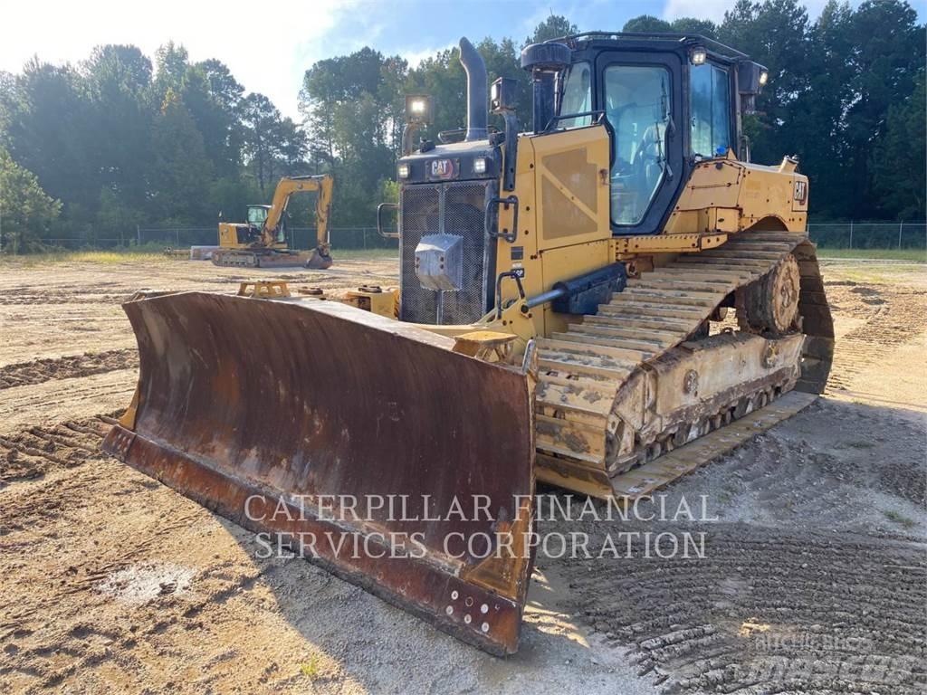 CAT D6 Bulldozer