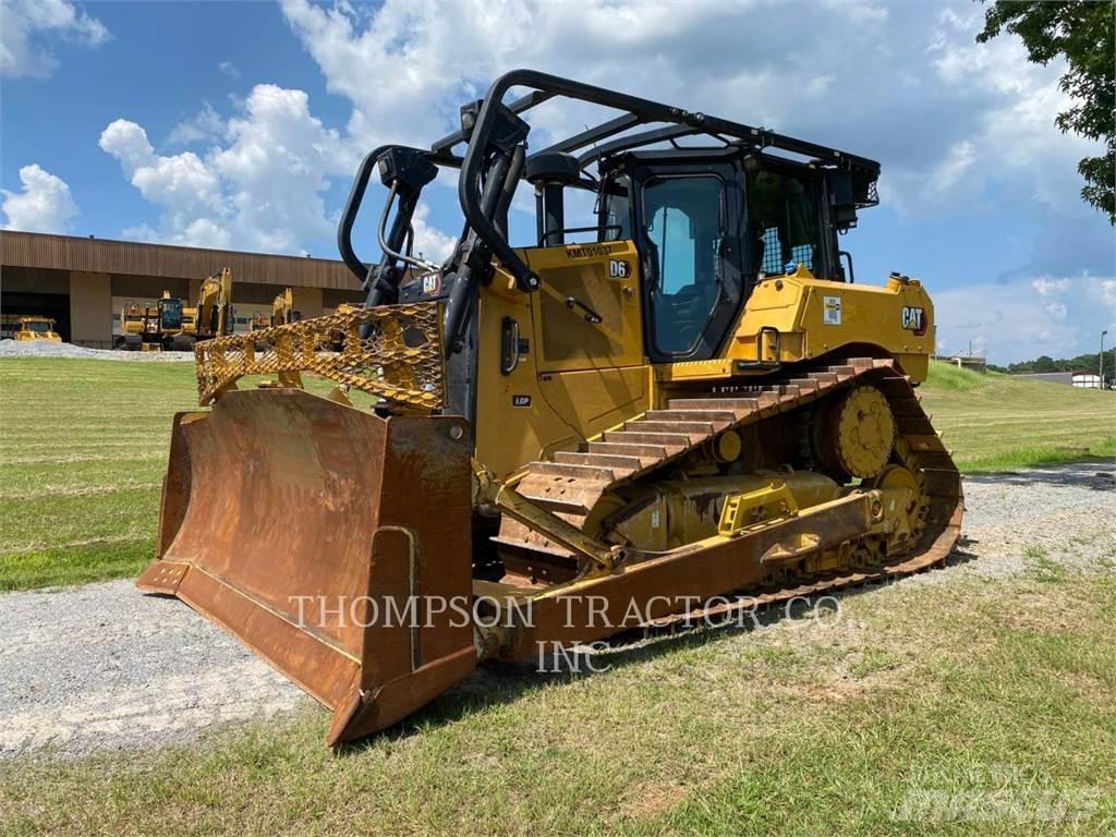 CAT D6 Bulldozer