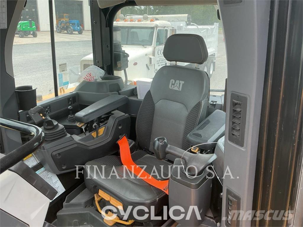 CAT D6-20 XE Bulldozer