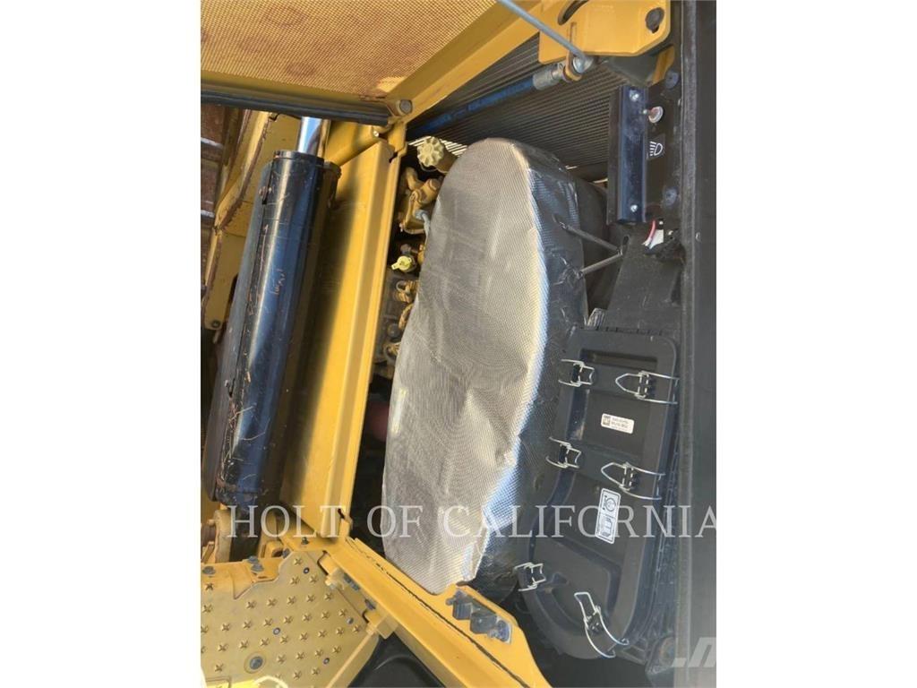 CAT D6 3D Bulldozer