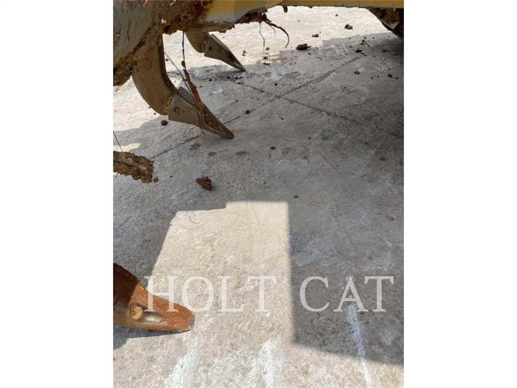CAT D6 XELGPVP Bulldozer