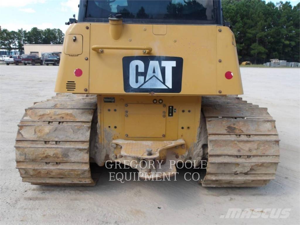 CAT D6K2LGP Bulldozer