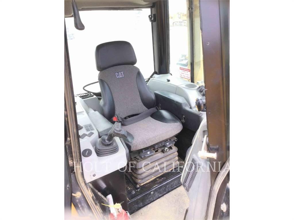 CAT D6N LGP Bulldozer