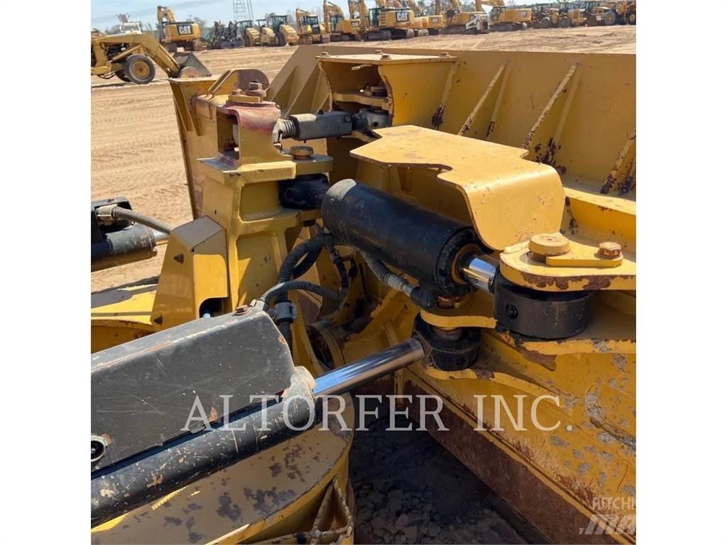 CAT D6N LGP Bulldozer