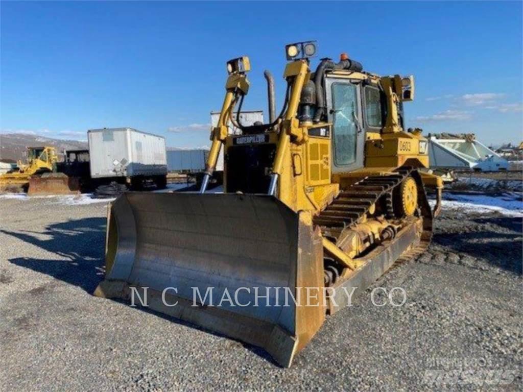 CAT D6T Bulldozer