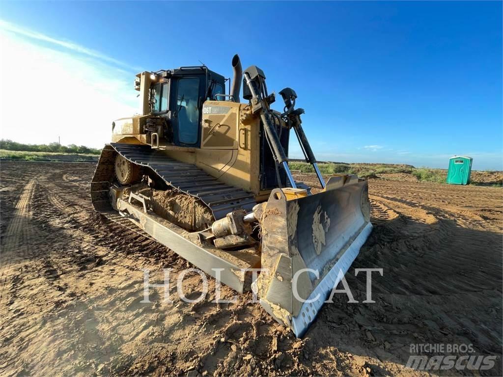 CAT D6T Bulldozer