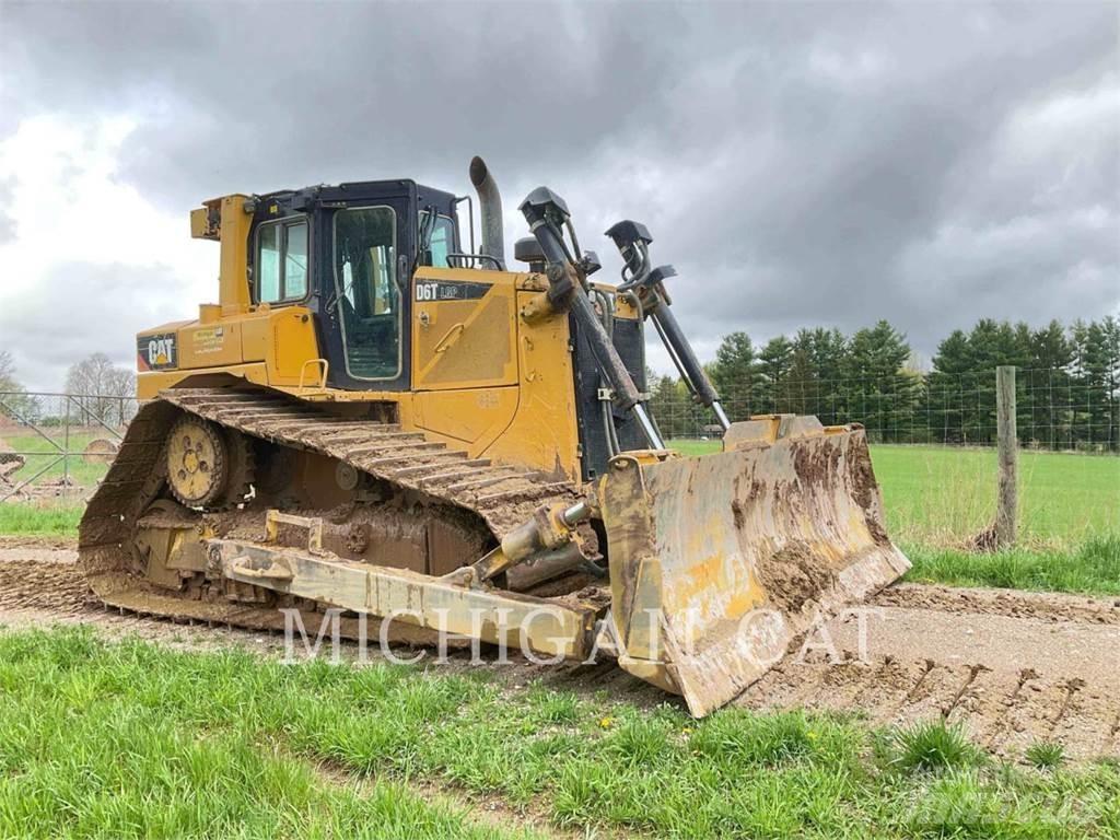 CAT D6T Bulldozer