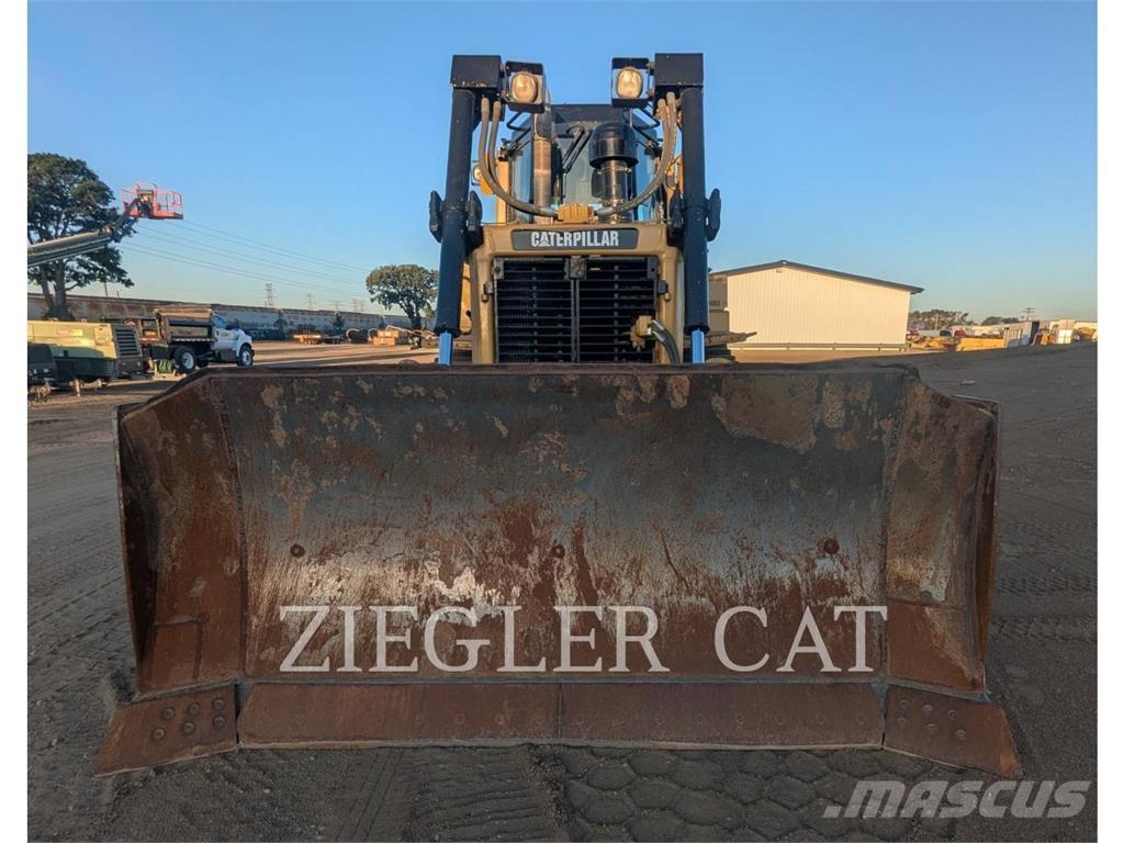 CAT D6T Bulldozer