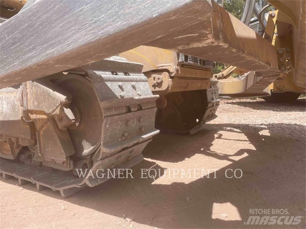 CAT D6T XL Bulldozer