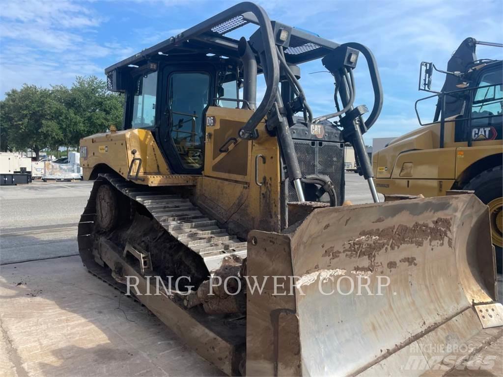CAT D6XL Bulldozer