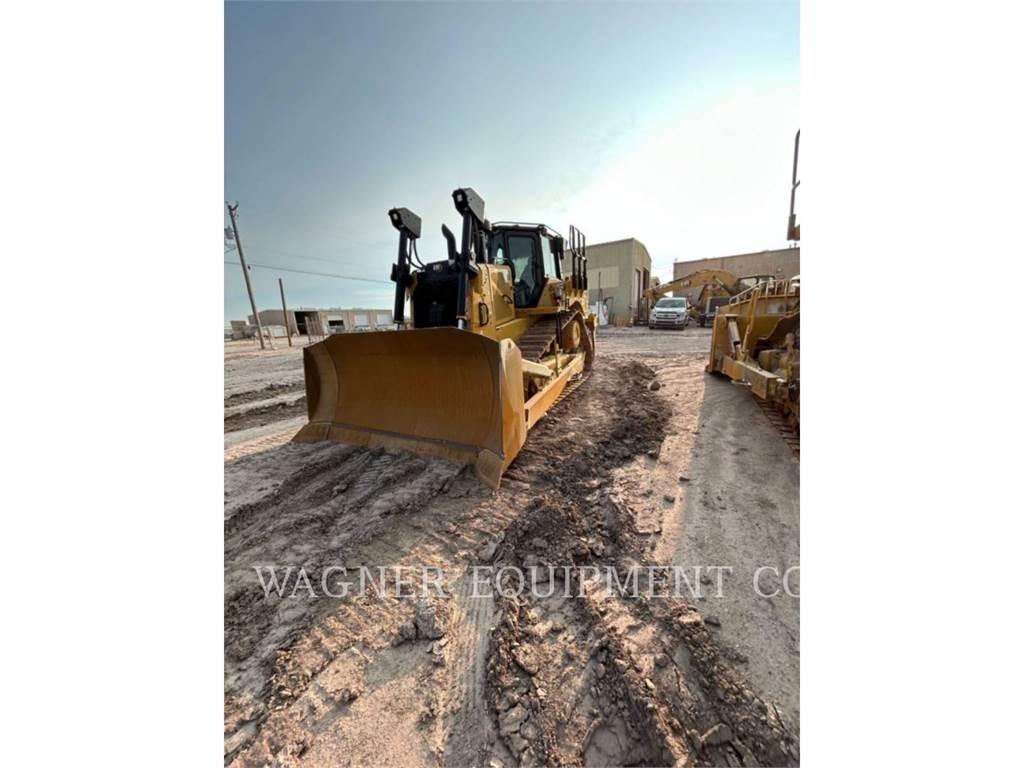CAT D7 Bulldozer