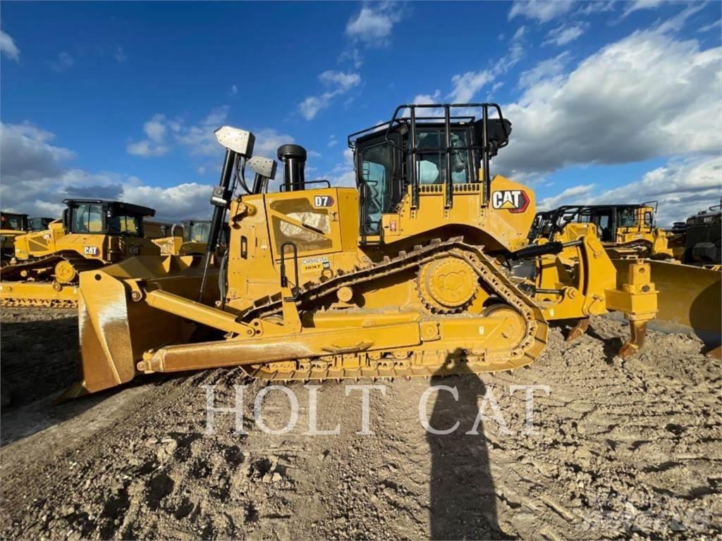 CAT D7 Bulldozer