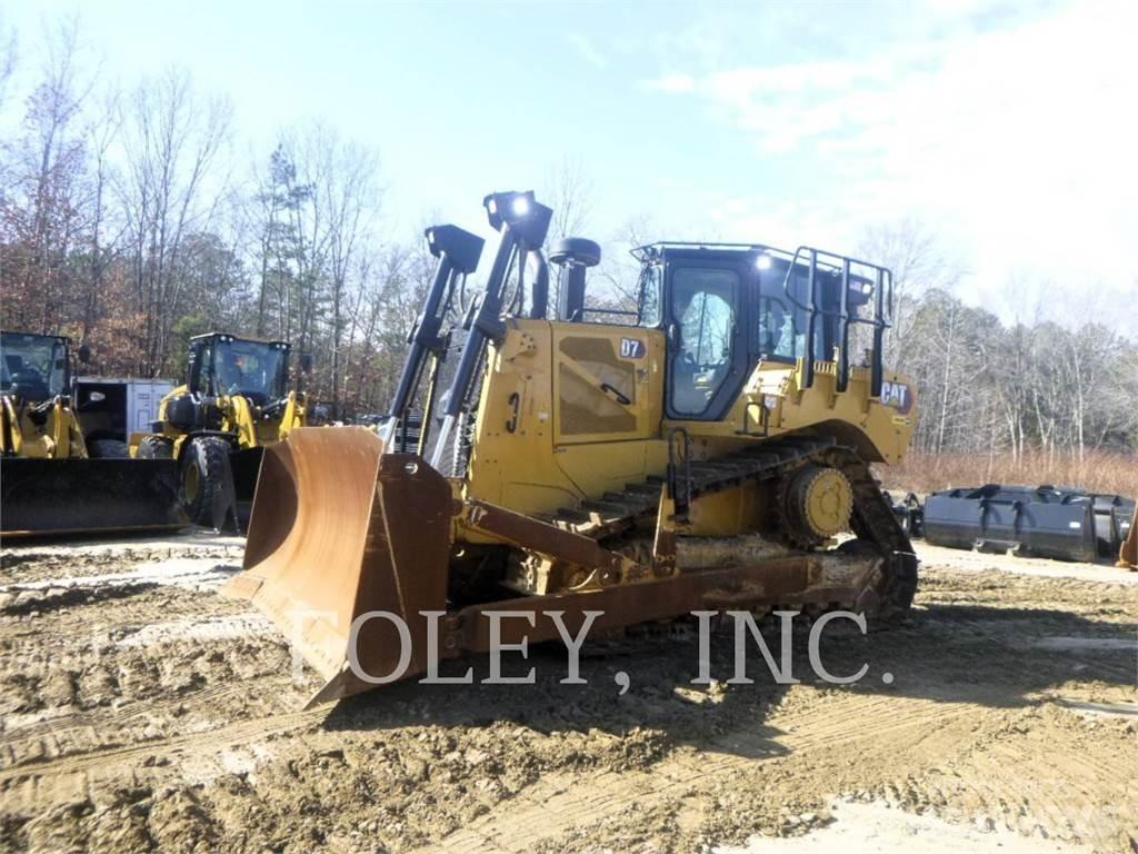 CAT D7-17 Bulldozer