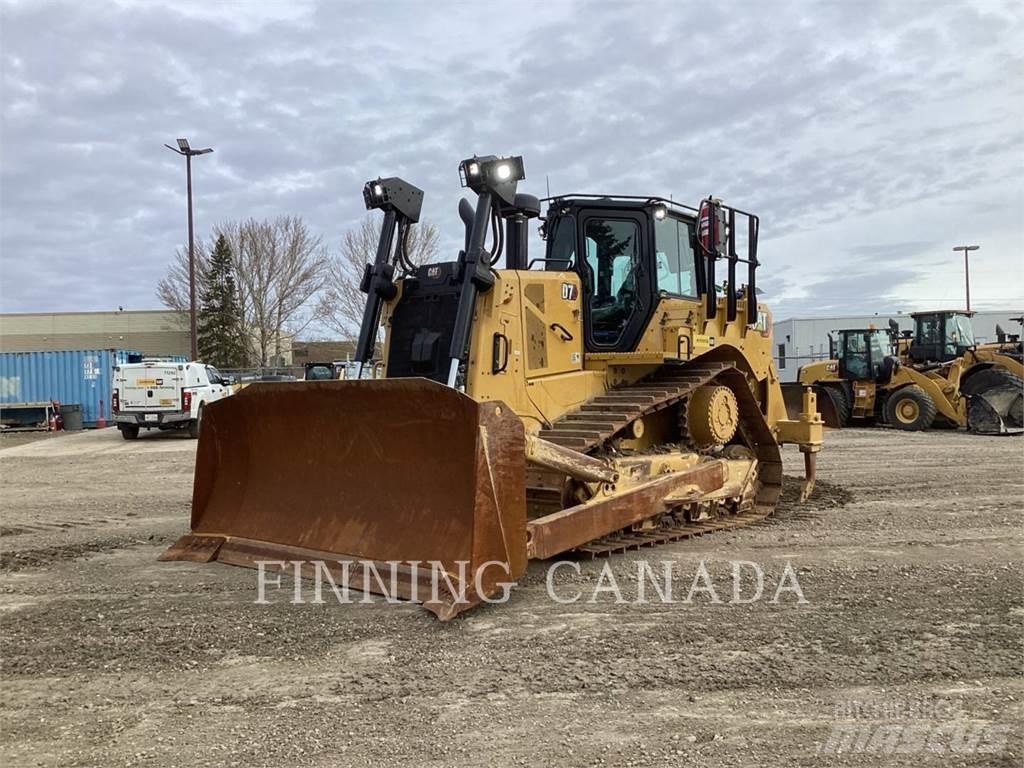 CAT D7-17 Bulldozer