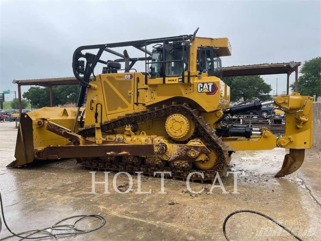 CAT D8 Bulldozer