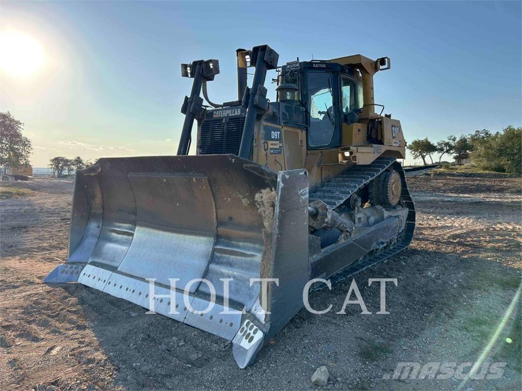 CAT D9T Bulldozer