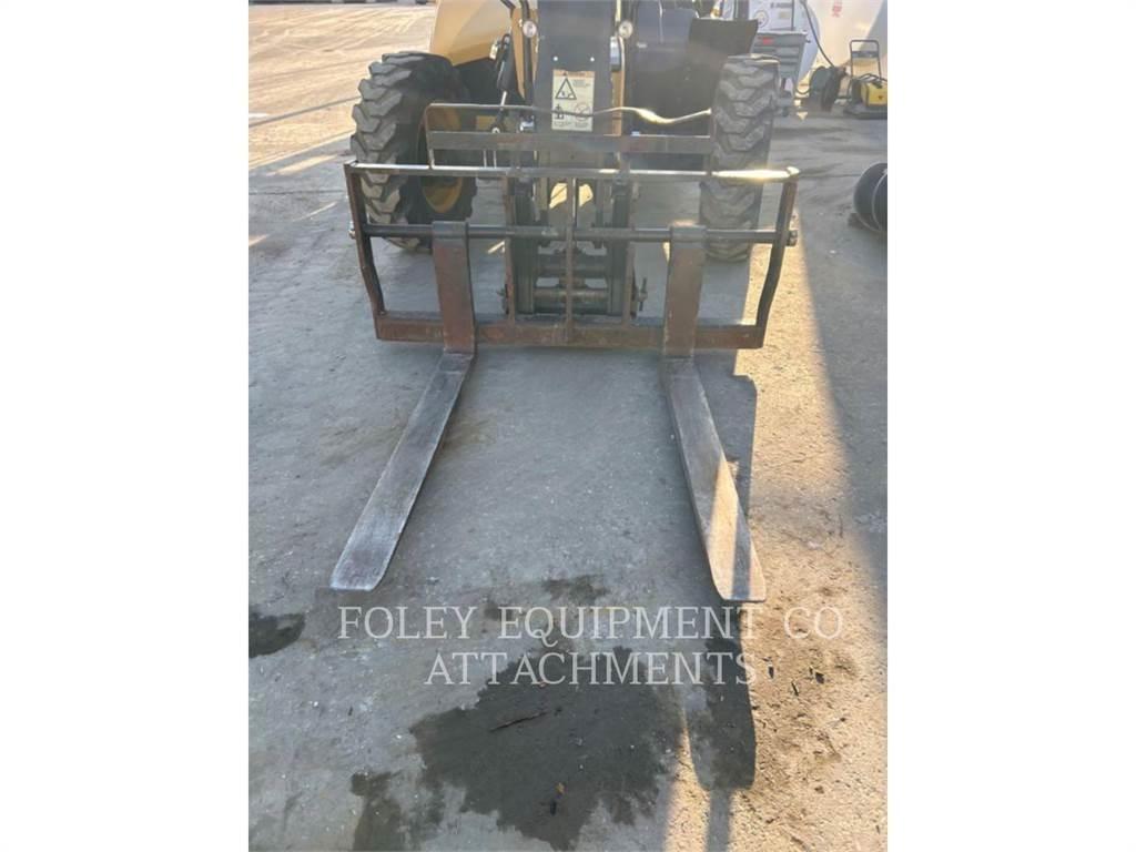 CAT FKTHT60W Teleskoplader