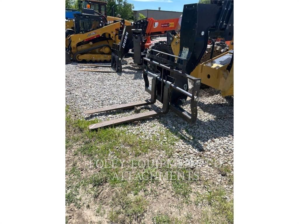 CAT FKTHT60W Teleskoplader