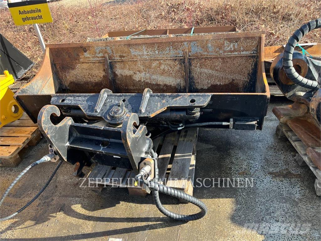 CAT GLV2200MM / CW30 Grabenfräse
