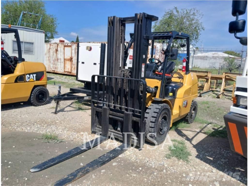 CAT LIFT TRUCKS DP50CNM Diesel Stapler