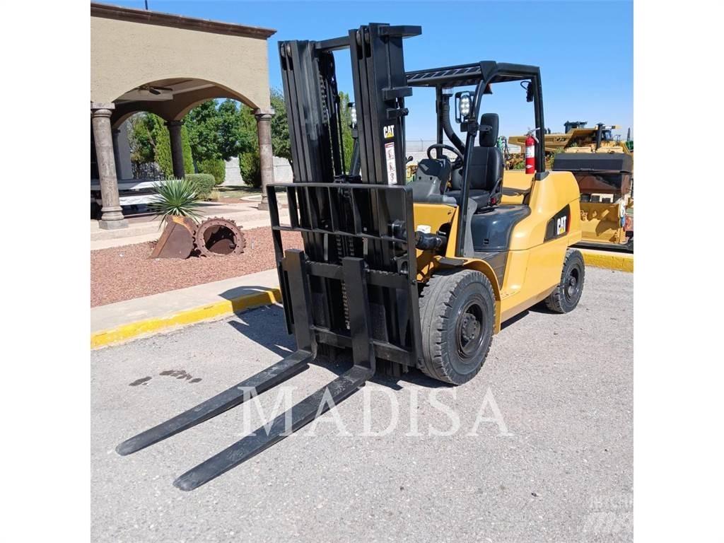 CAT LIFT TRUCKS DP50NM1 Diesel Stapler