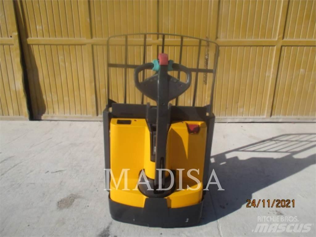 CAT LIFT TRUCKS EJE120E Andere Gabelstapler