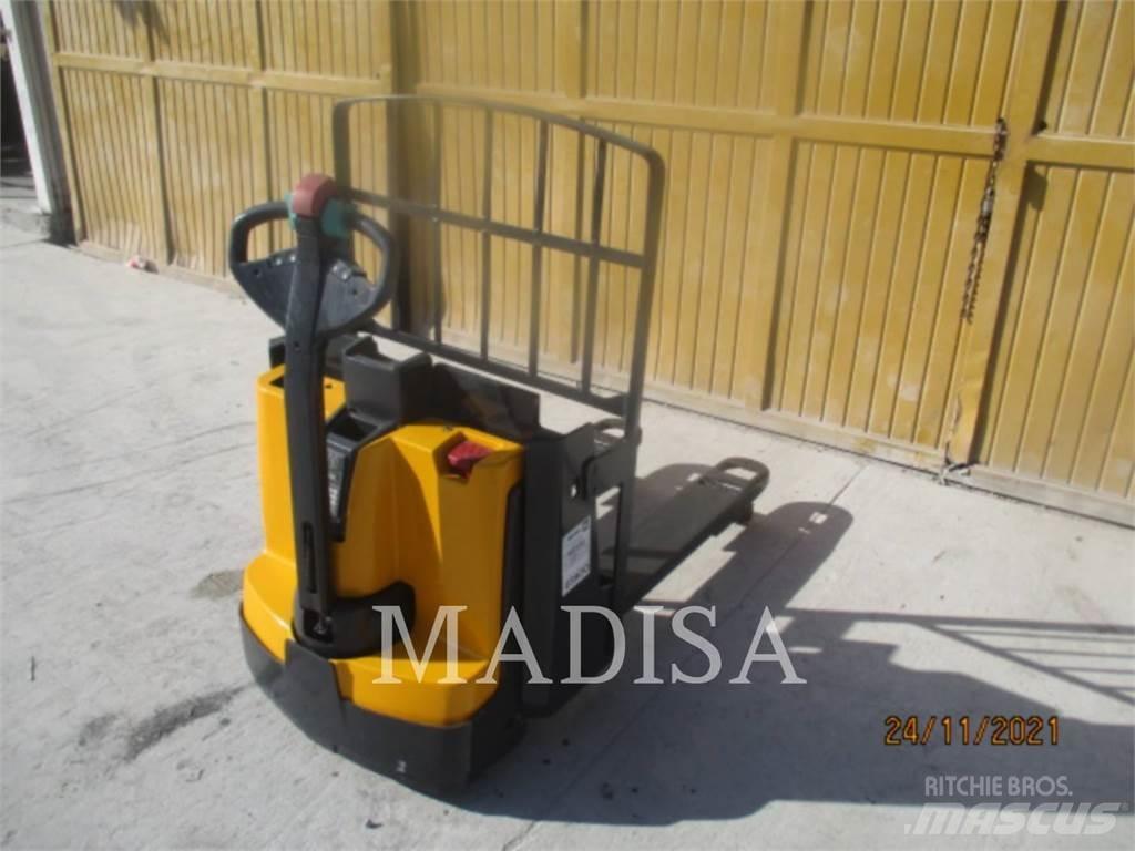 CAT LIFT TRUCKS EJE120E Andere Gabelstapler