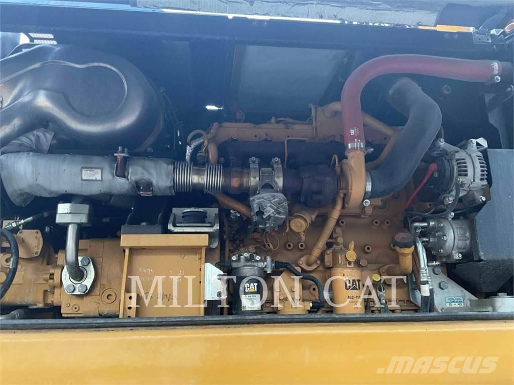 CAT M320F Mobilbagger
