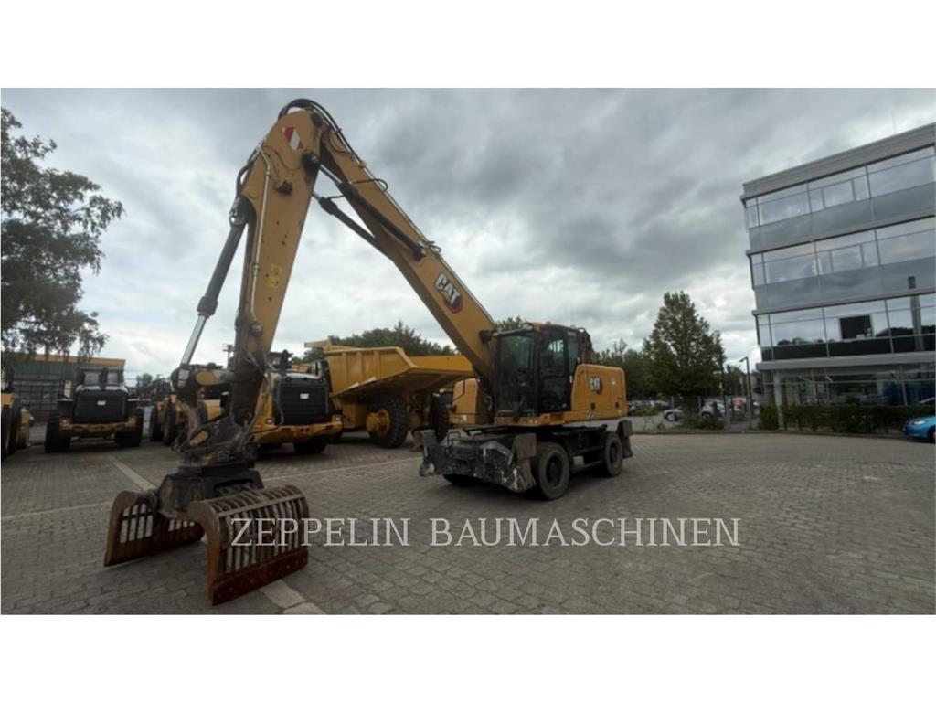 CAT MH3022-06C Abrissbagger