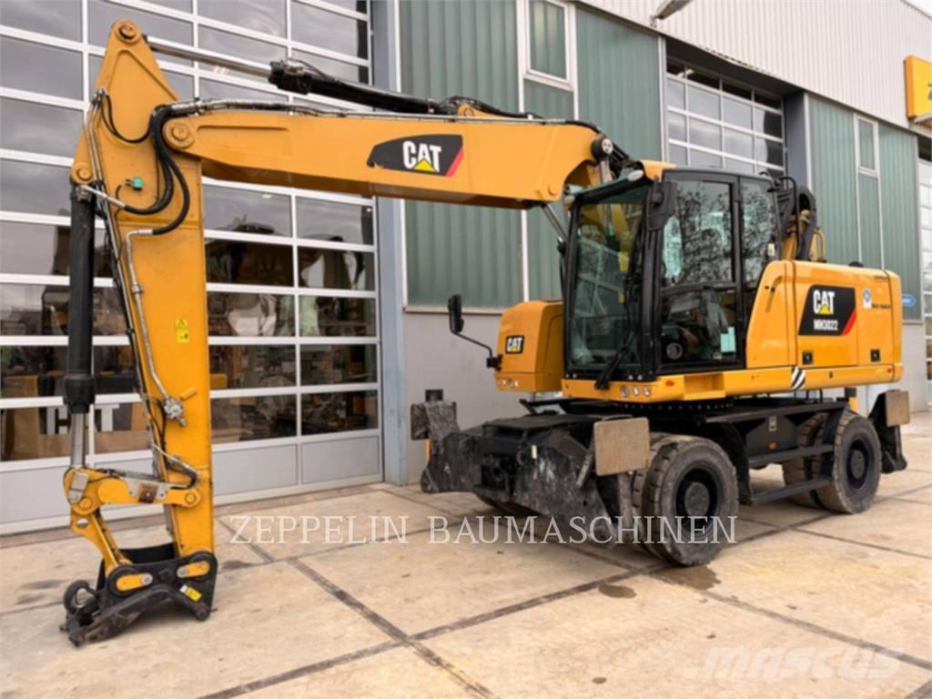 CAT MH3022-06C Abrissbagger