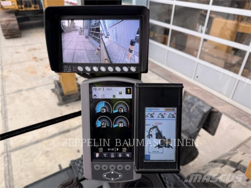 CAT MH3022-06C Abrissbagger