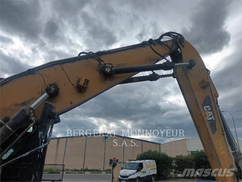 CAT MH3022-1 Mobilbagger