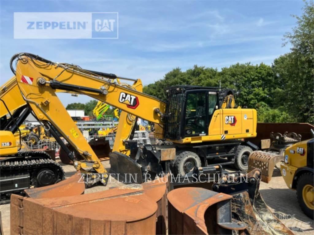 CAT MH3024-06C Abrissbagger