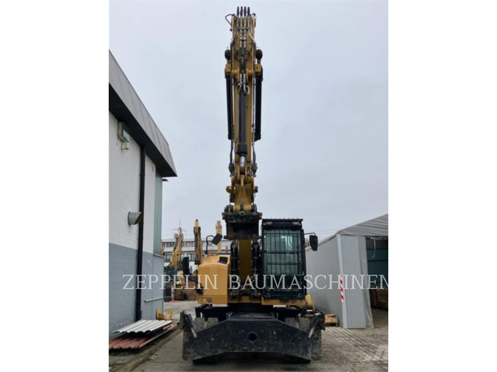 CAT MH3024-06C Abrissbagger