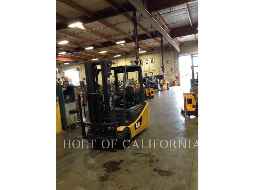 CAT MITSUBISHI 2ET4000 Elektro Stapler