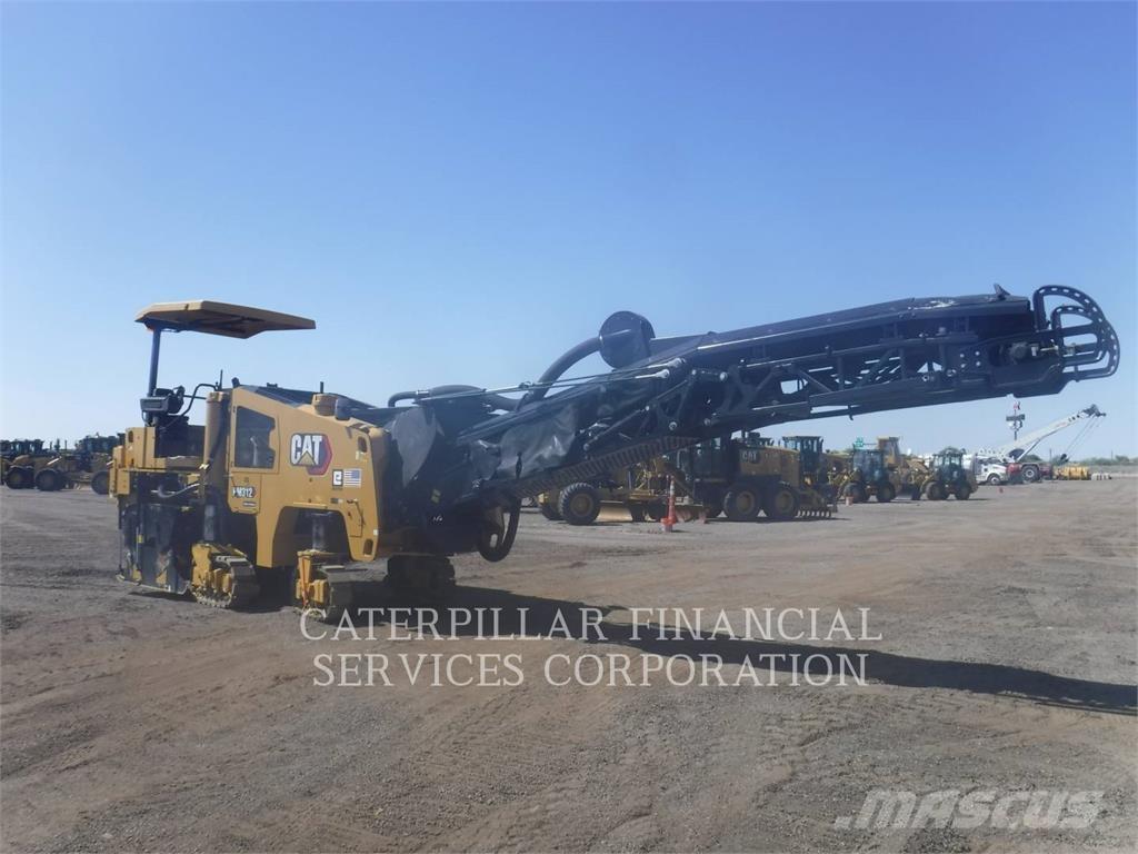 CAT PM312-02 Asphaltfräsen