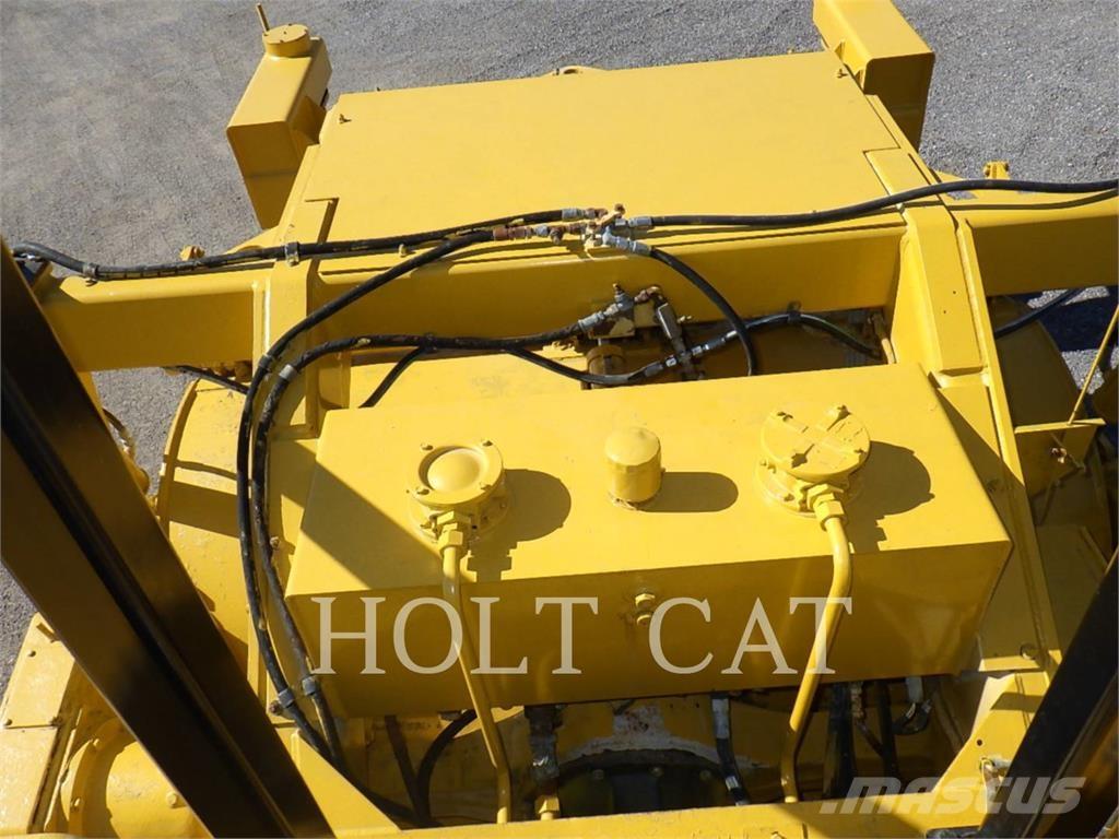 CAT RR-250B Asphalt-Recycler