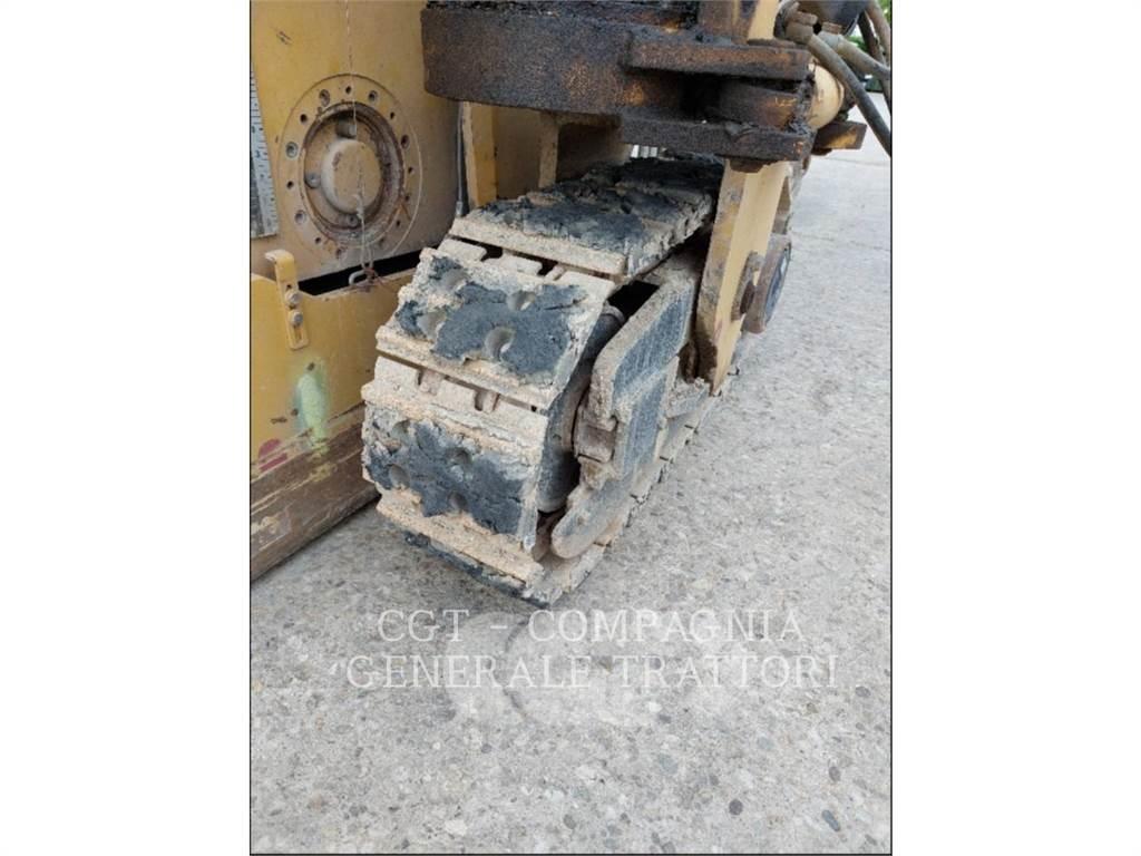 CAT SF102CR Asphaltfräsen