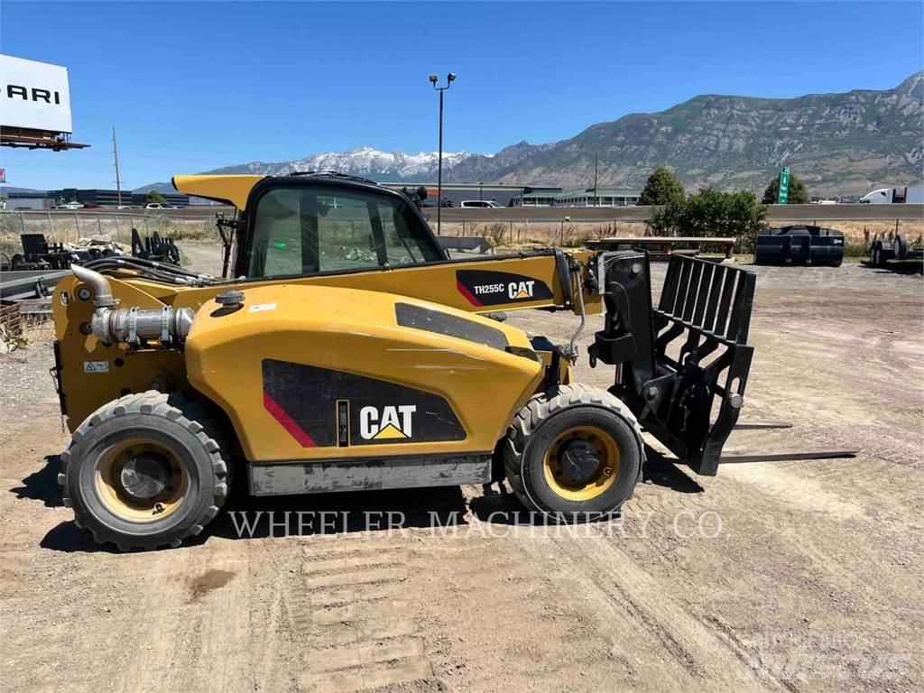 CAT TH255C CB Teleskoplader