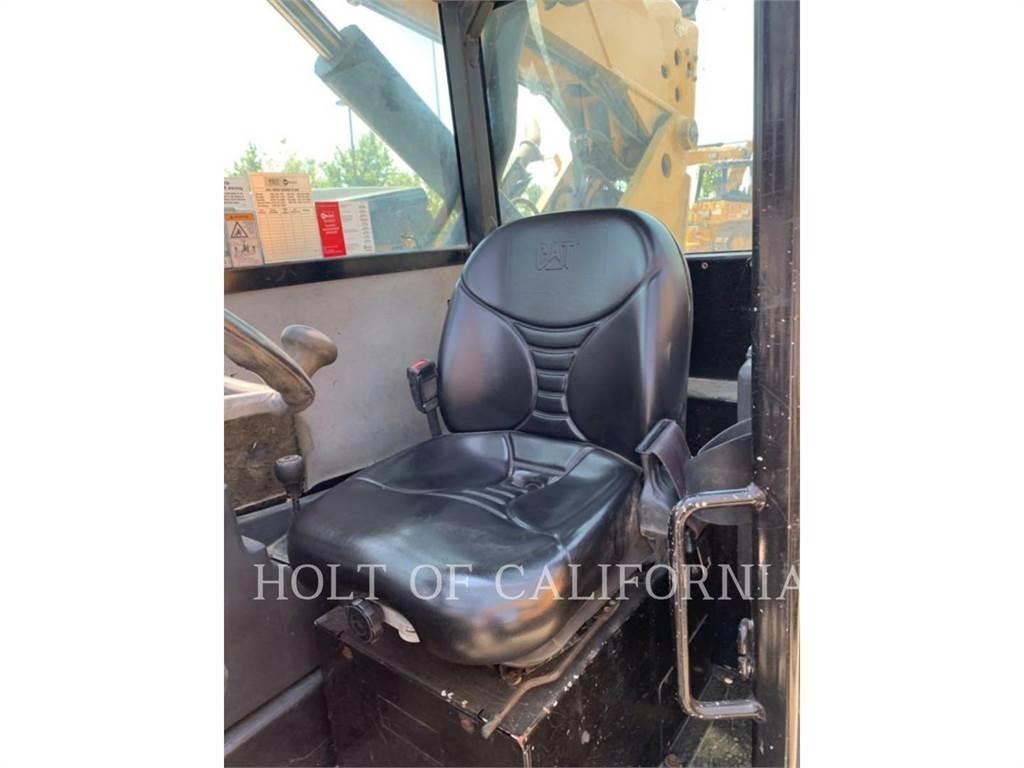 CAT TL642 Teleskoplader