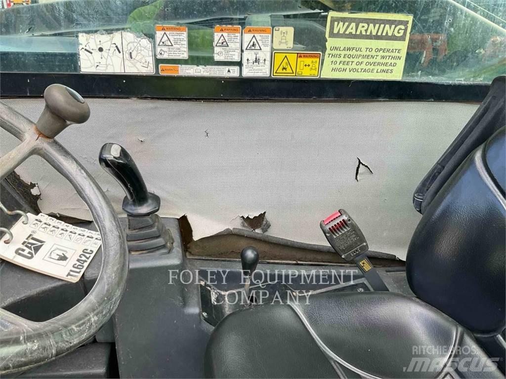 CAT TL642C Teleskoplader